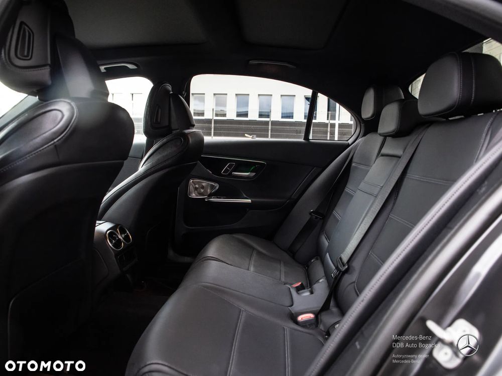 Mercedes-Benz Klasa C 400 e PHEV 4-Matic Avantgarde - 12