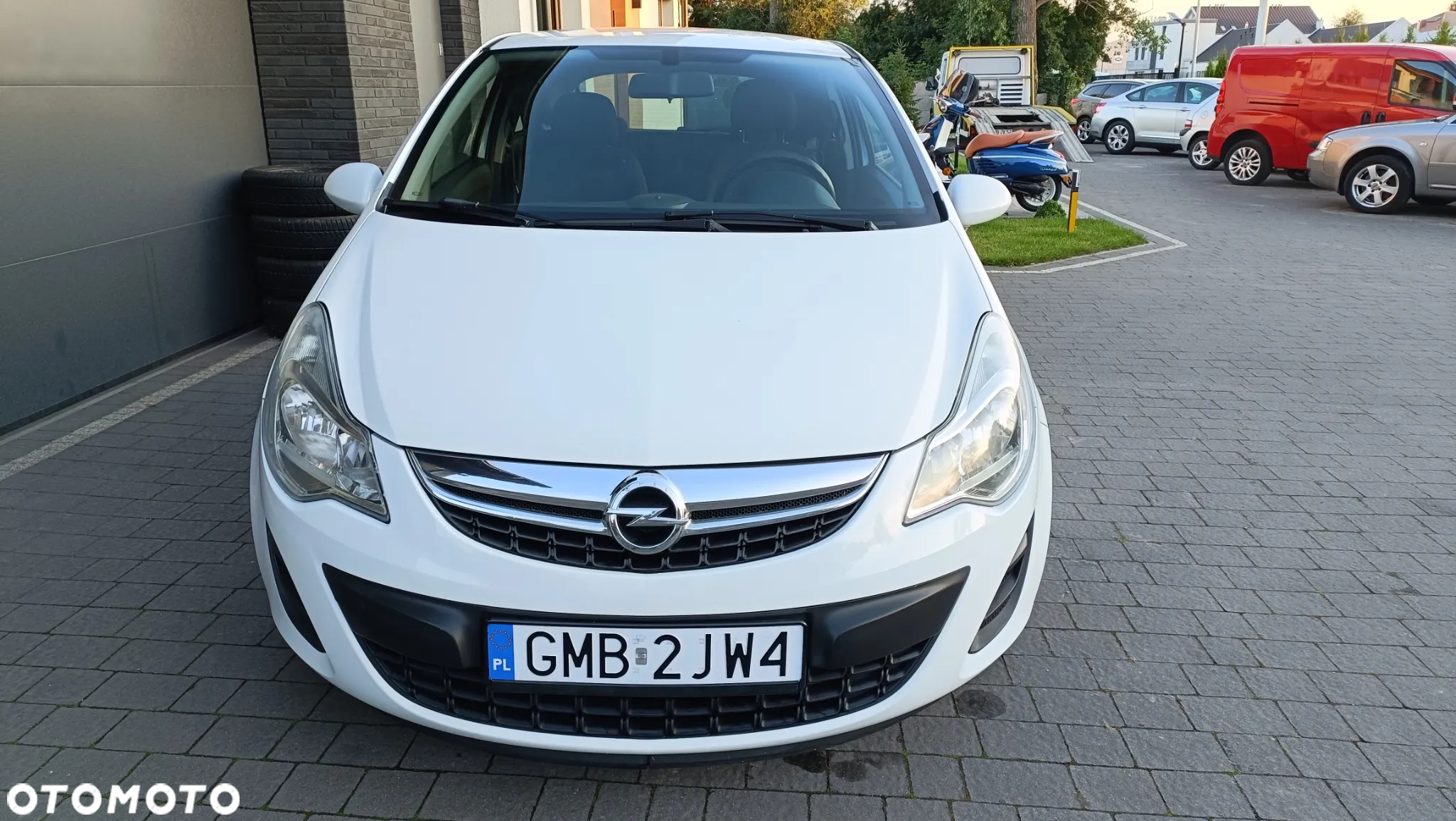 Opel Corsa 1.2 16V (ecoFLEX) Color Edition - 2