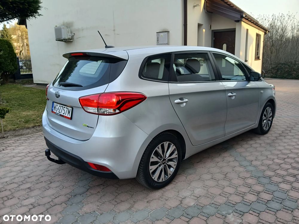 Kia Carens 1.6 GDI Dream Team Edition - 7