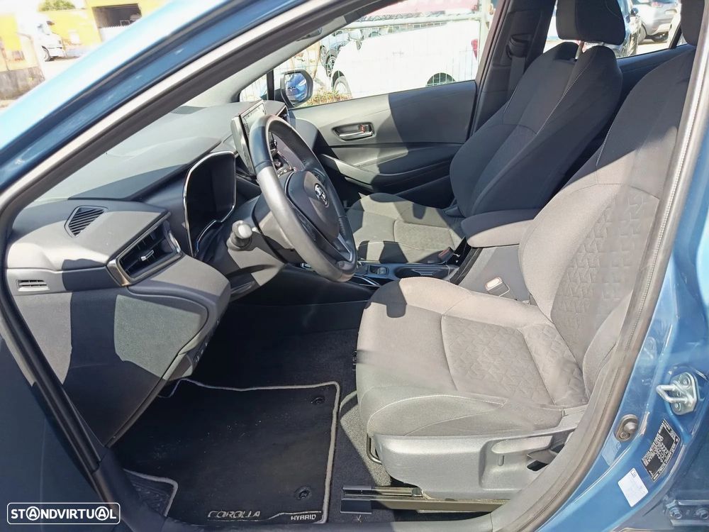 Toyota Corolla 1.8 Hybrid Comfort - 13