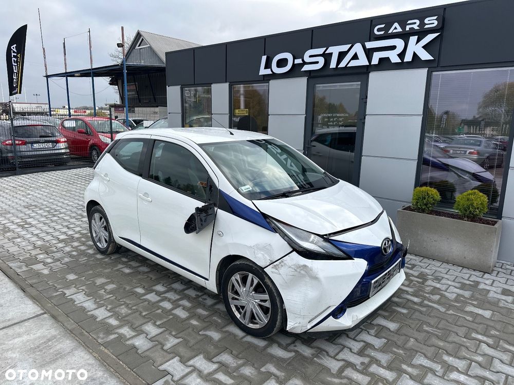 Toyota Aygo x-play - 7