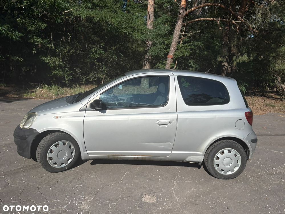Toyota Yaris - 7