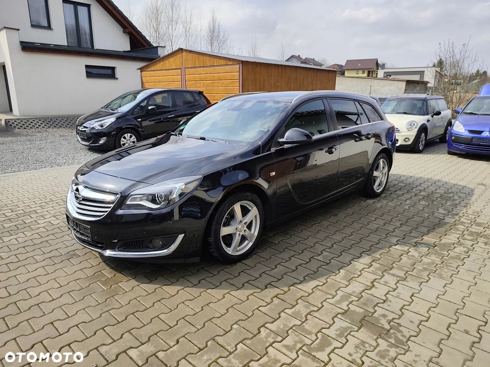 Opel Insignia - 1