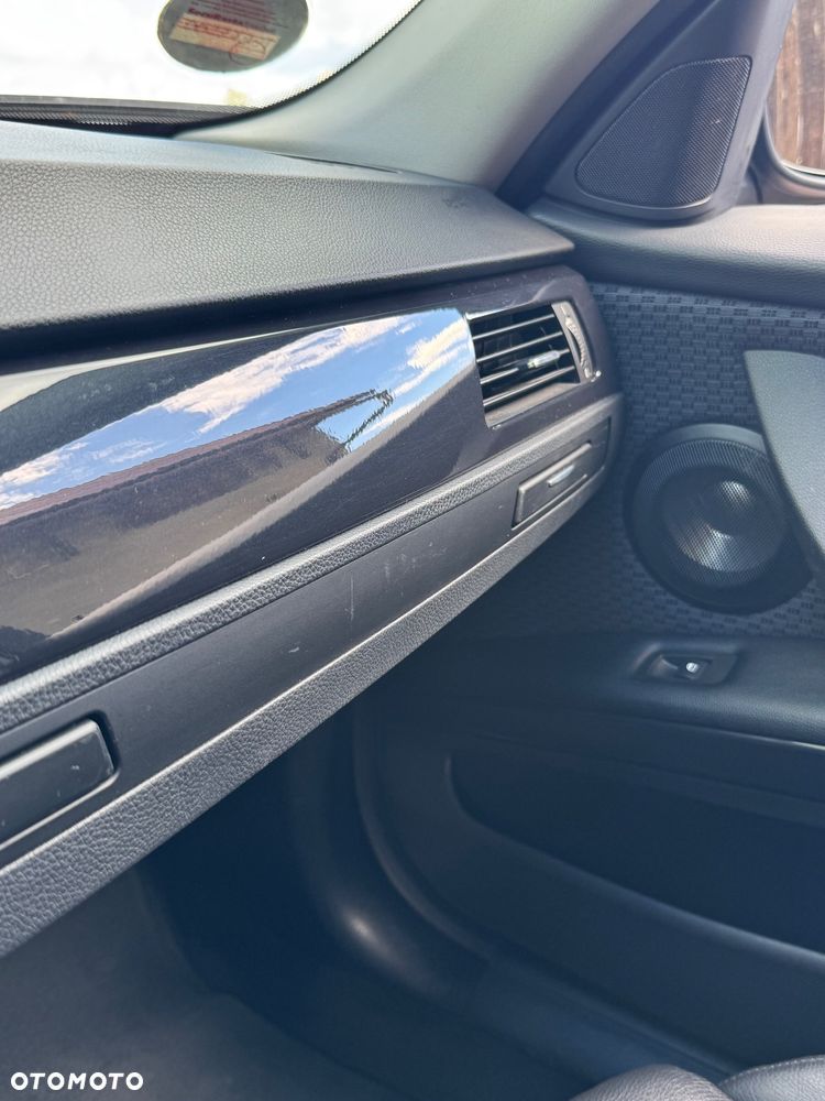 BMW Seria 3 320d Blue Performance Sport Line - 22