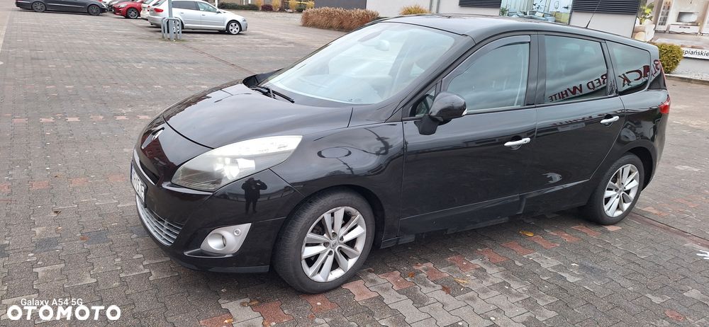 Renault Scenic 2.0 16V 140 CVT Bose Edition - 1