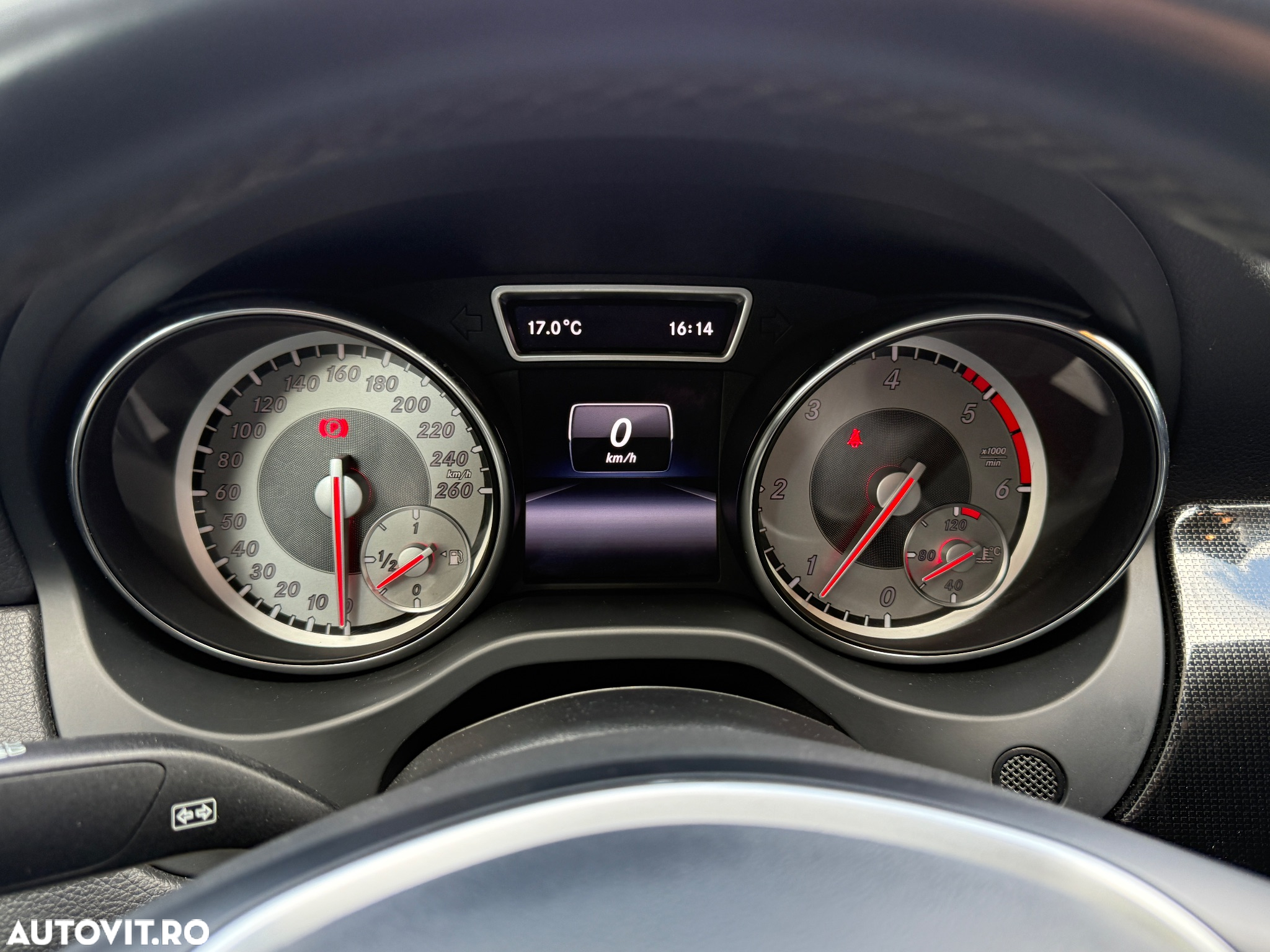 Mercedes-Benz CLA 200 CDI AMG Line - 8