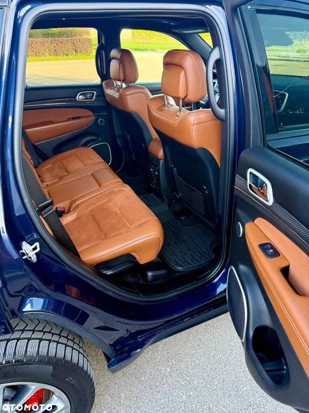 Jeep Grand Cherokee 6.4 V8 Hemi 4WD Automatik SRT - 17