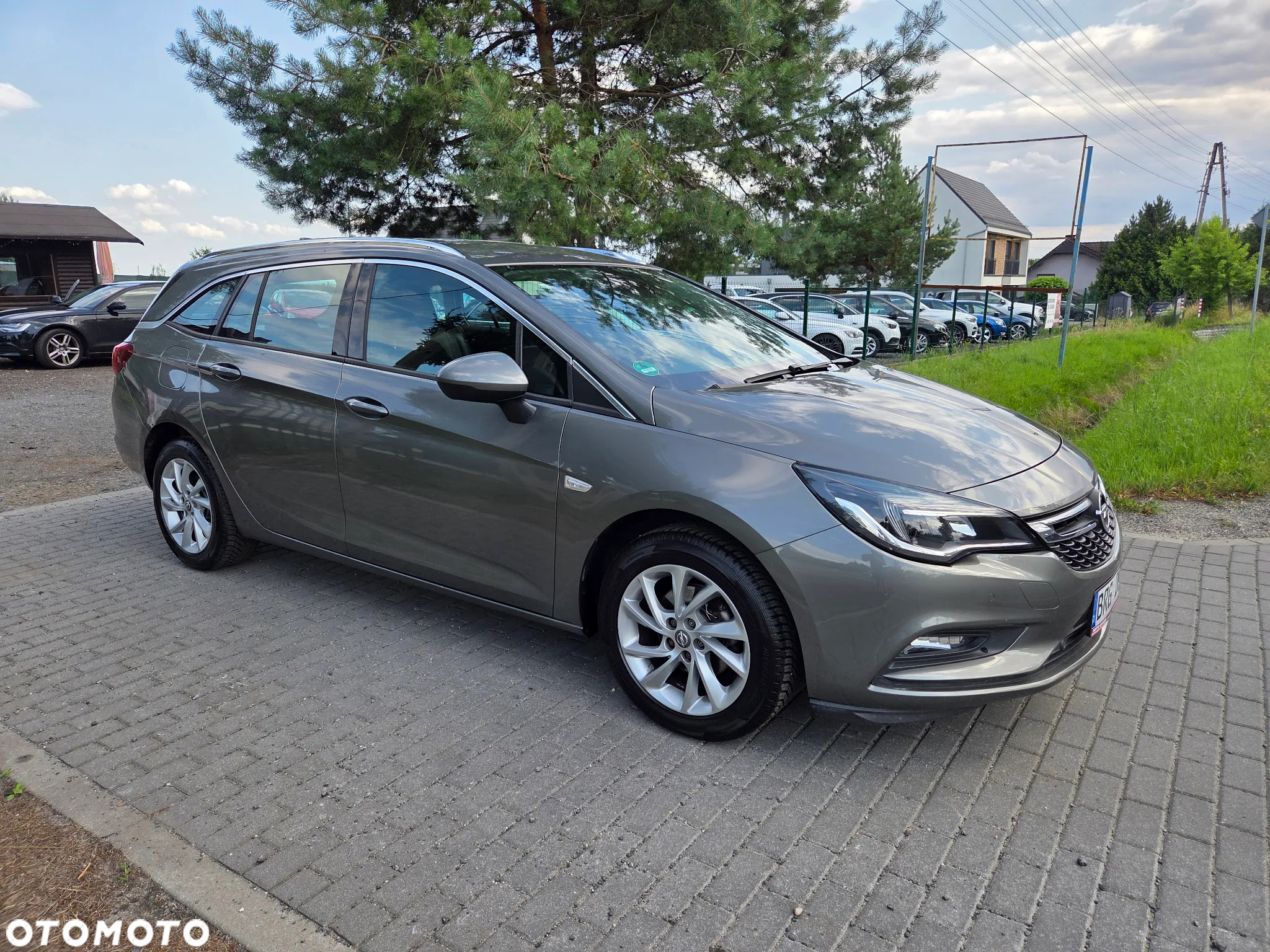 Opel Astra 1.4 Turbo Innovation - 2
