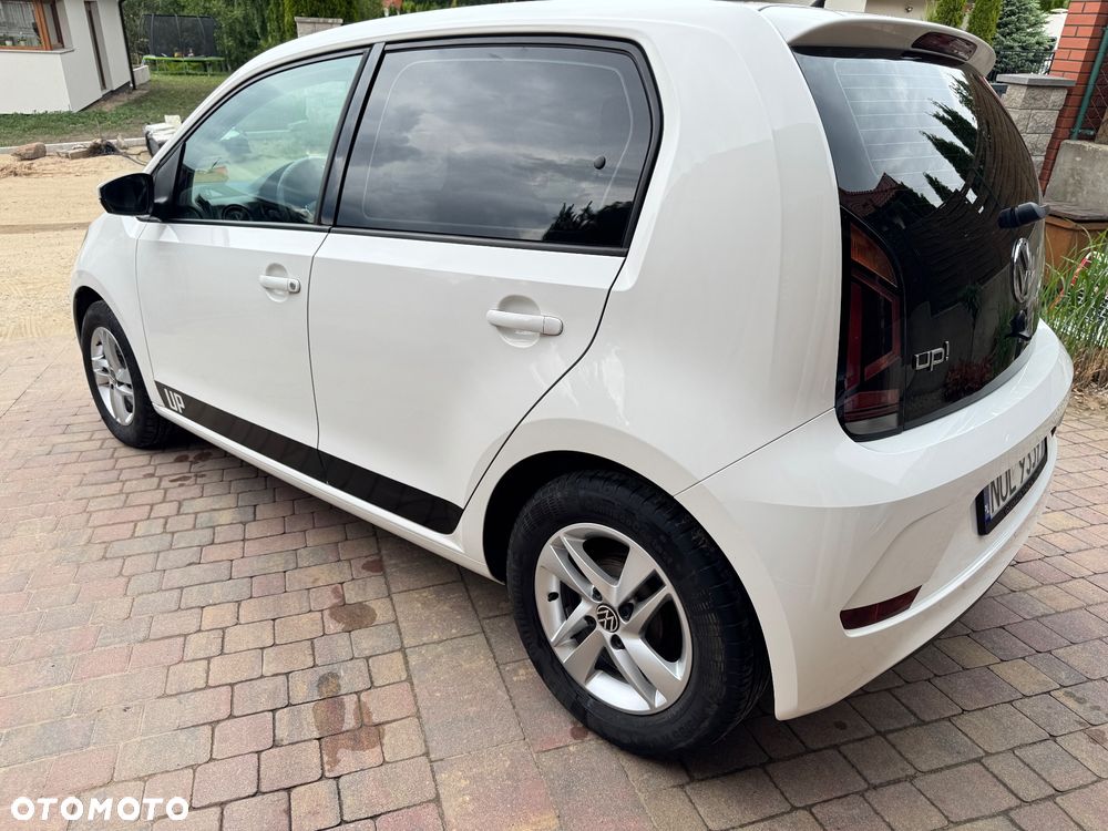 Volkswagen up! 1.0 move - 28
