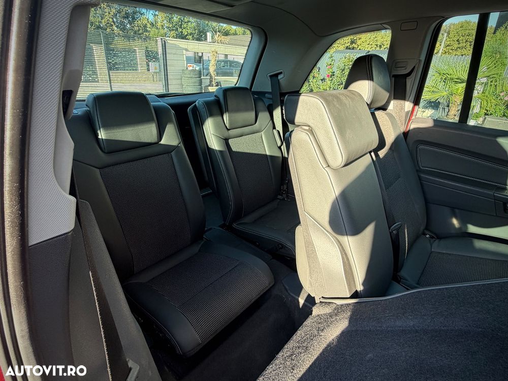 Opel Zafira - 24