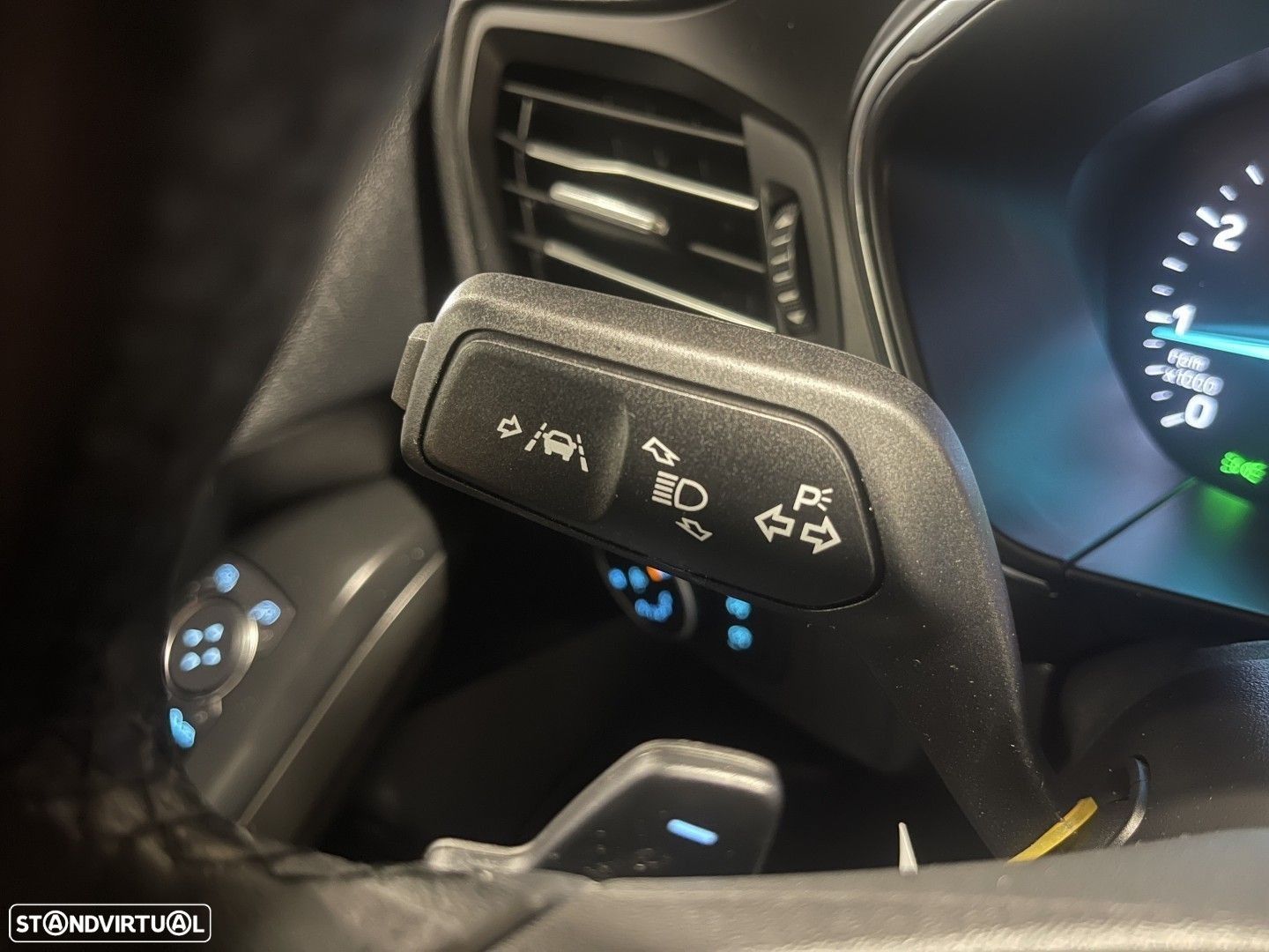 Ford Focus SW 1.0 EcoBoost Active X Aut. - 32