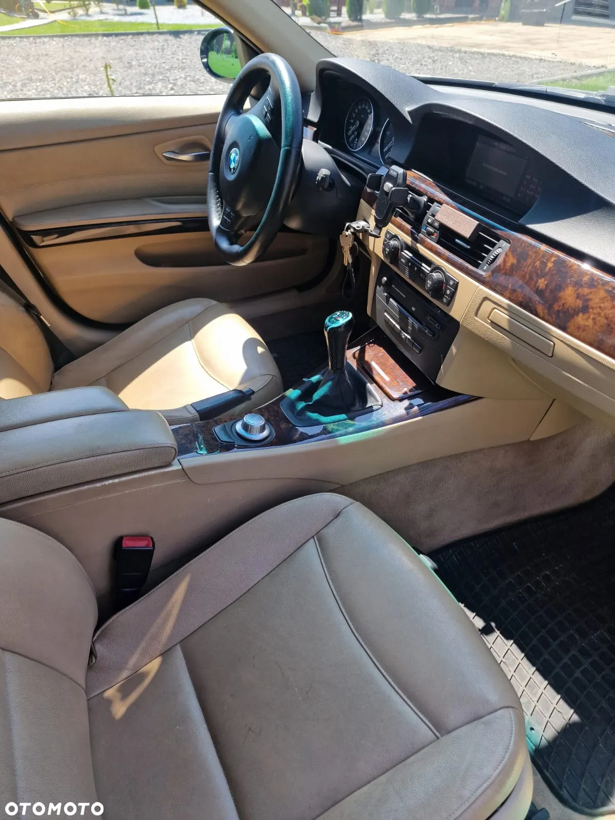 BMW Seria 3 330d - 12