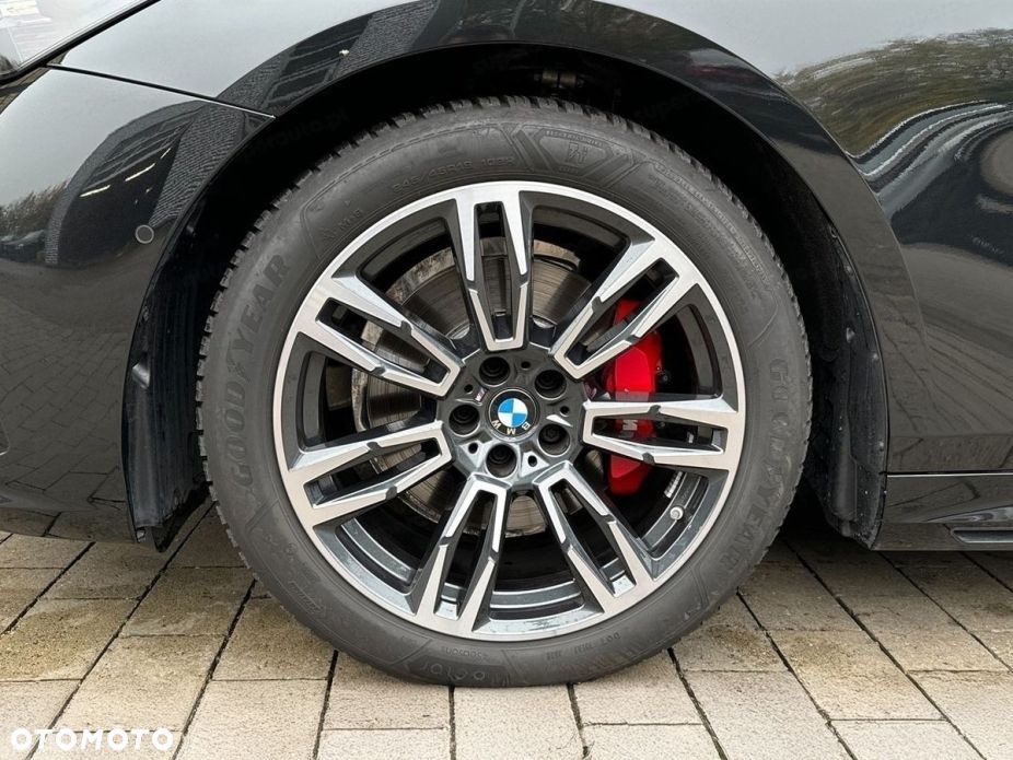 BMW Seria 5 520d xDrive mHEV M Sport - 15