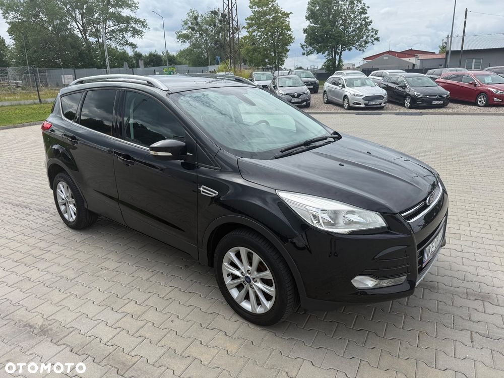 Ford Kuga 2.0 TDCi 2x4 Titanium - 13