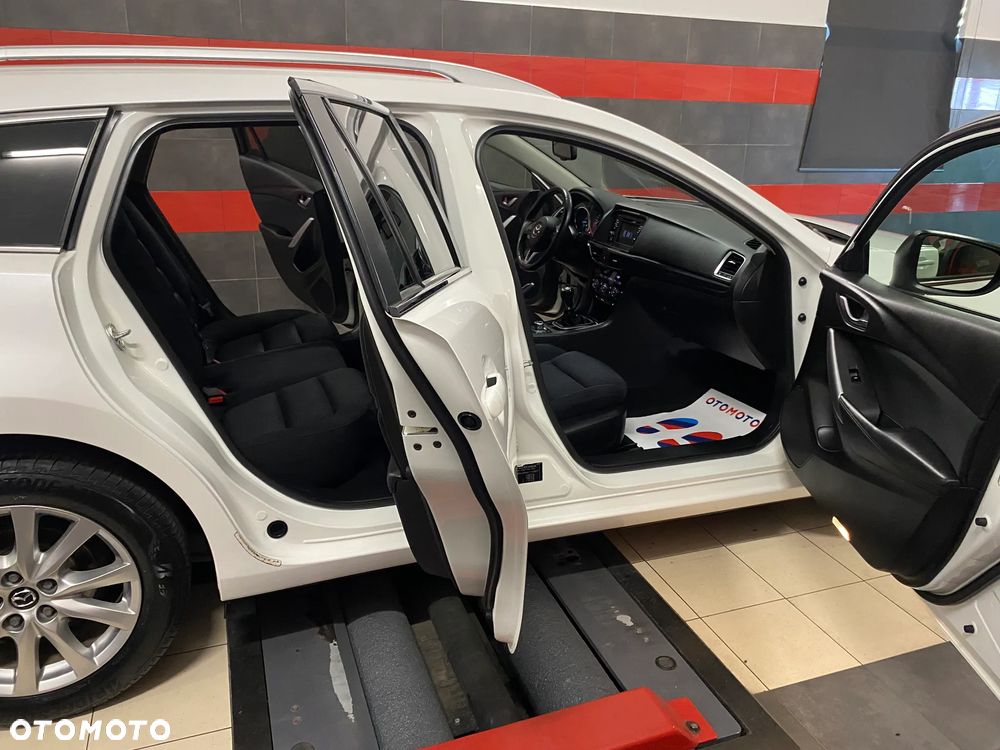 Mazda 6 2.0 Kombi SKYACTIV-G Business-Line - 31