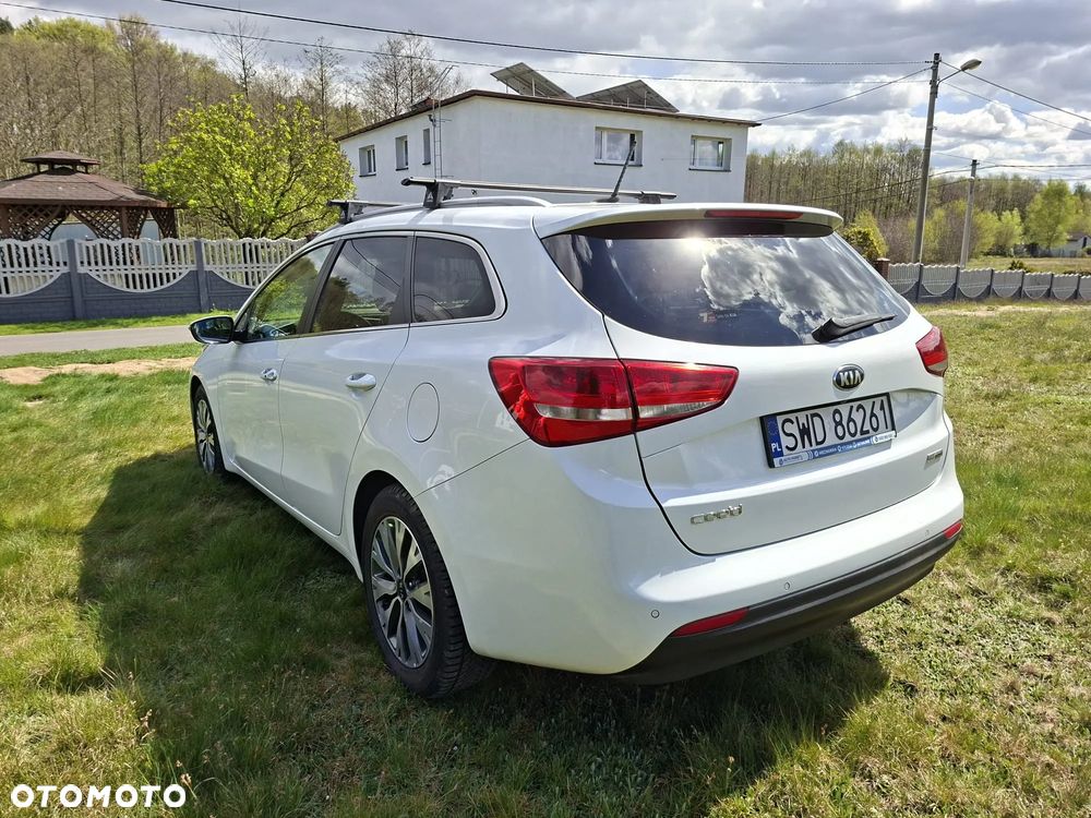 Kia Ceed 1.6 CRDi M DCT - 3