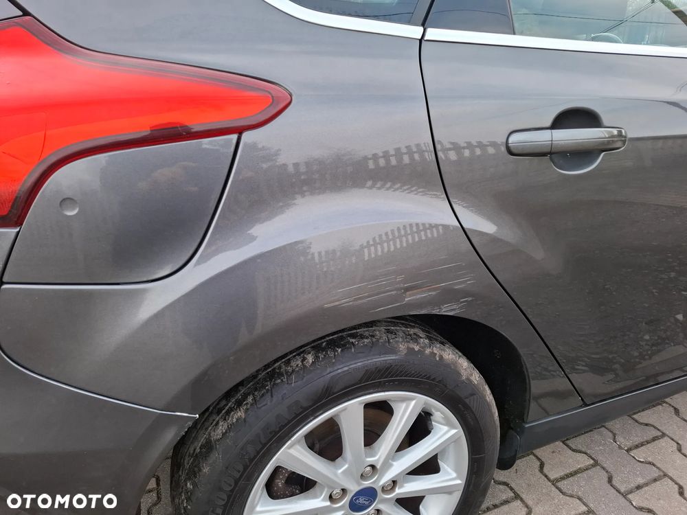 Ford Focus 1.5 EcoBlue STart-Stopp-System TITANIUM - 12