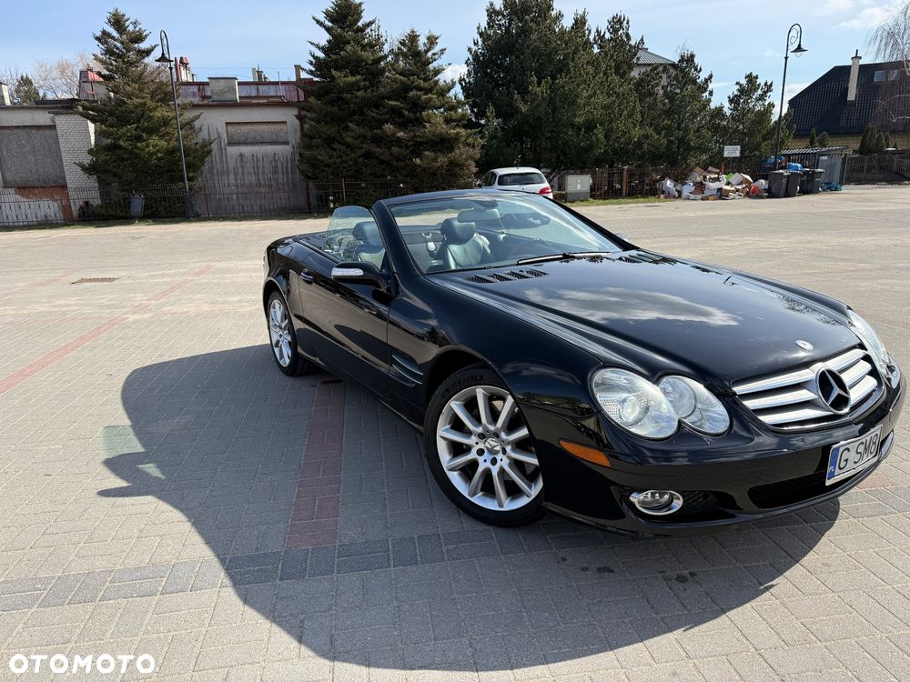 Mercedes-Benz SL - 1