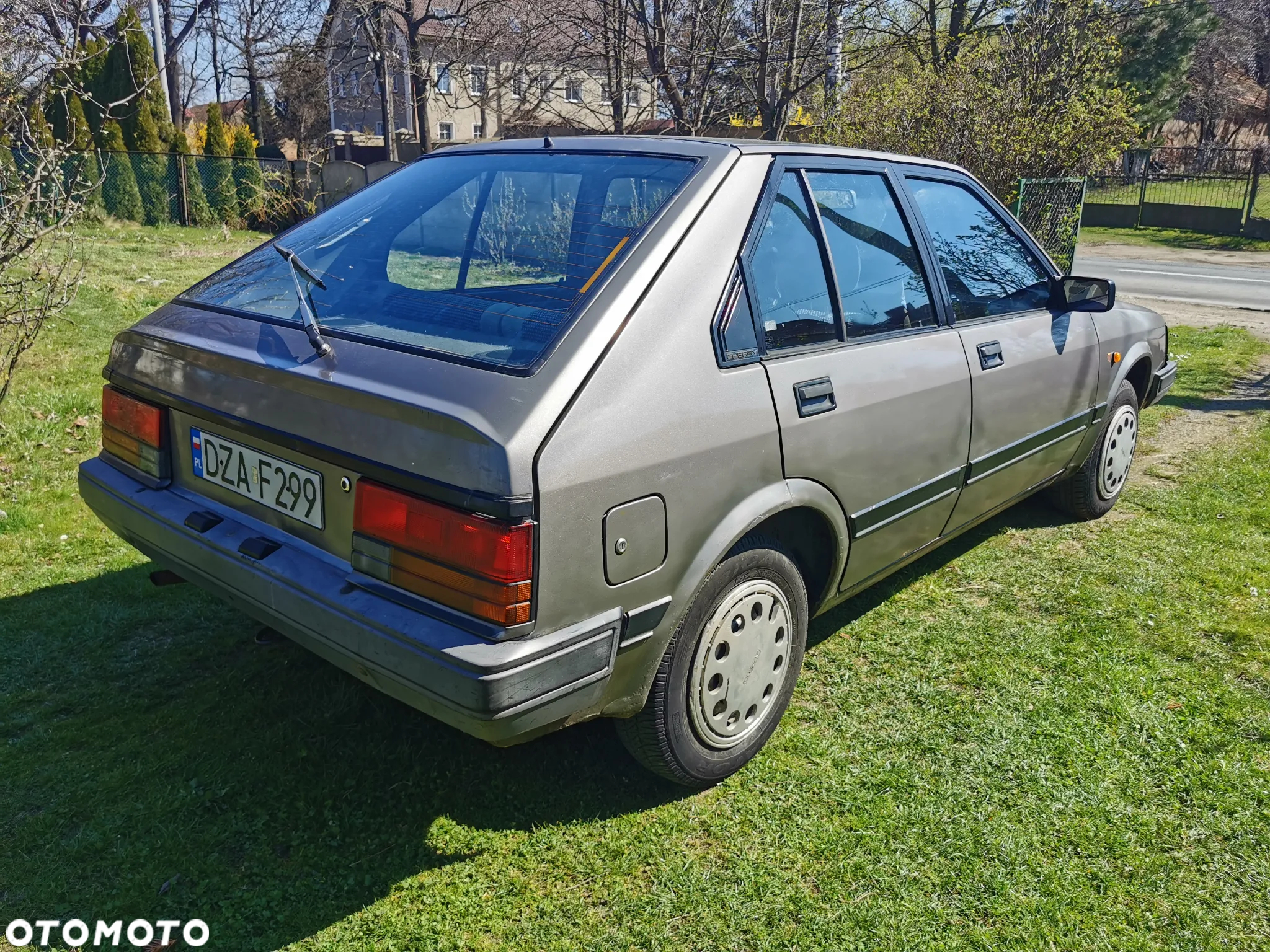 Nissan Cherry - 6