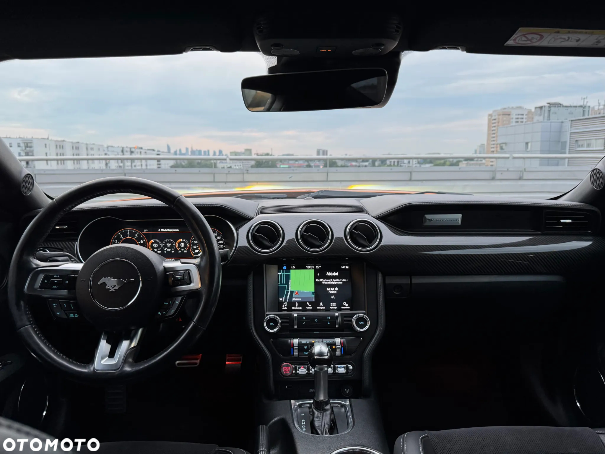Ford Mustang 5.0 V8 GT - 16