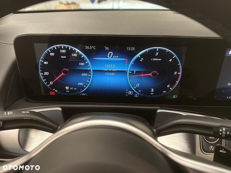 Mercedes-Benz GLB 200 d 4-Matic 8G-DCT - 14