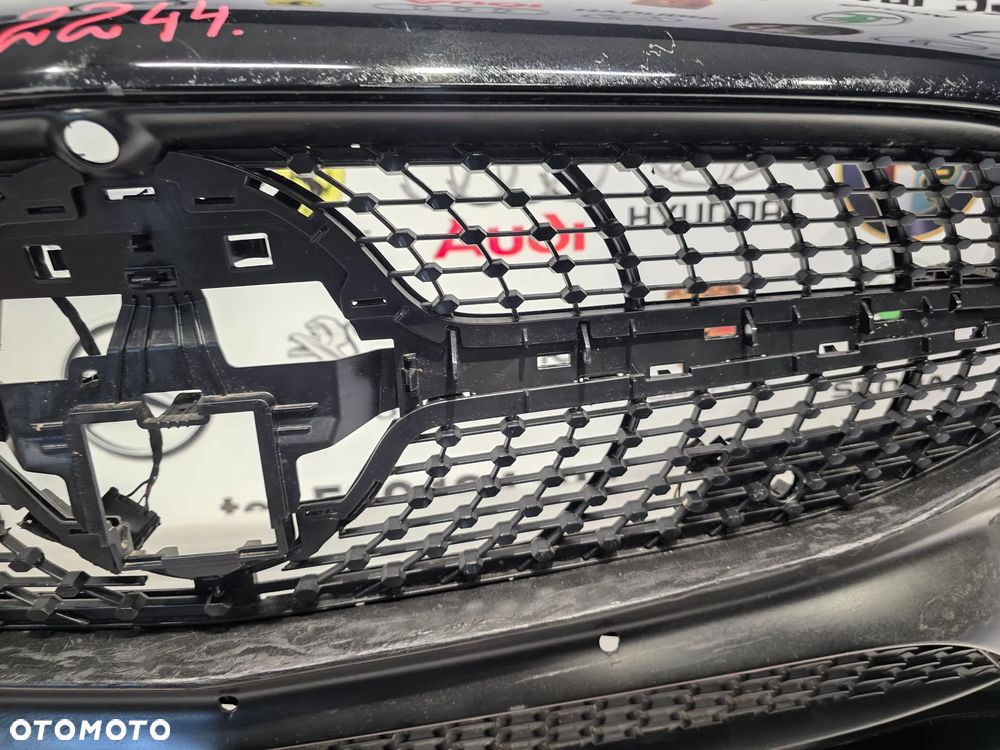 MERCEDES CLA W118 AMG 19- ZDERZAK PRZEDNI PRZÓD NA 6xPDC + ATRAPA + KRATKI + ŚLIZGI + WZMOCNIENIE + INSTALACJA ELEKTRYCZNA + BOCZNE ŚLIZGI WEWNĘTRZNE NR A118853901 + A1778859100 + A1185409413 NR AUKCJI NZ2244 - 4