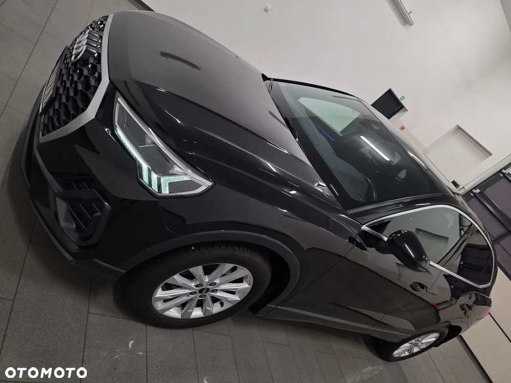 Audi Q3 Sportback 35 TFSI mHEV S-Line S tronic - 4