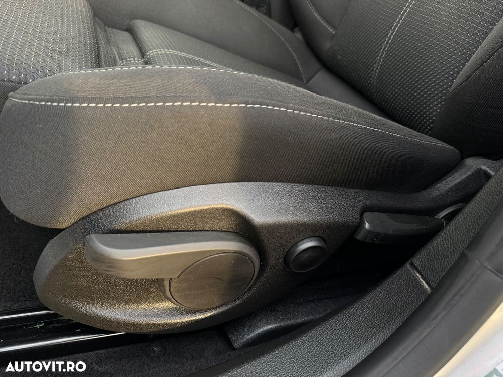 Opel Astra 1.7 CDTI DPF Sport - 31