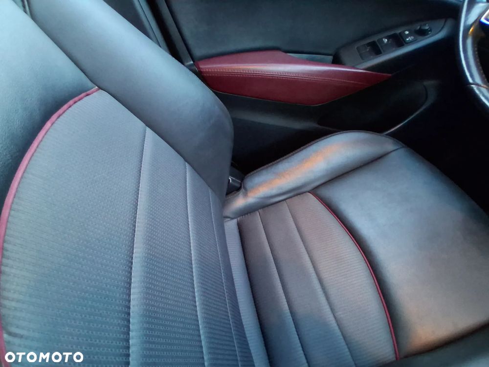 Mazda CX-3 SKYACTIV-G 120 FWD Exclusive-Line - 26