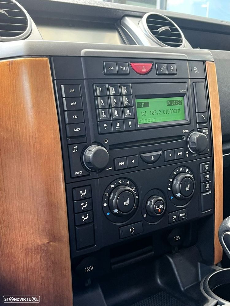Land Rover Discovery 2.7 TD V6 HSE Auto. - 36