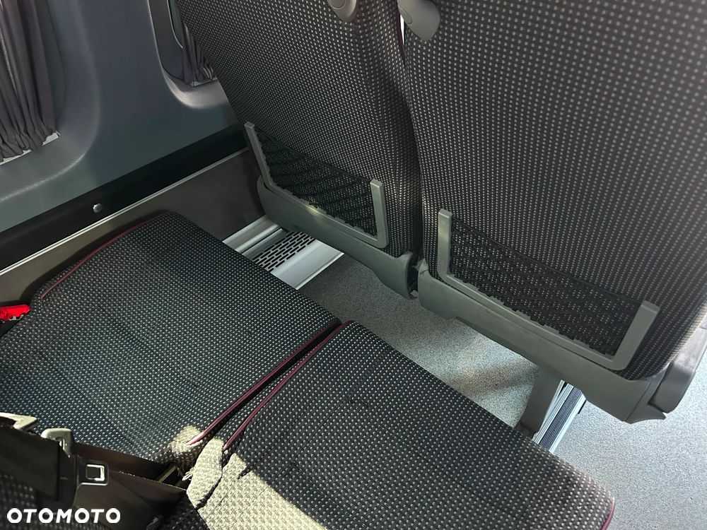 Mercedes-Benz Sprinter 519 - 15