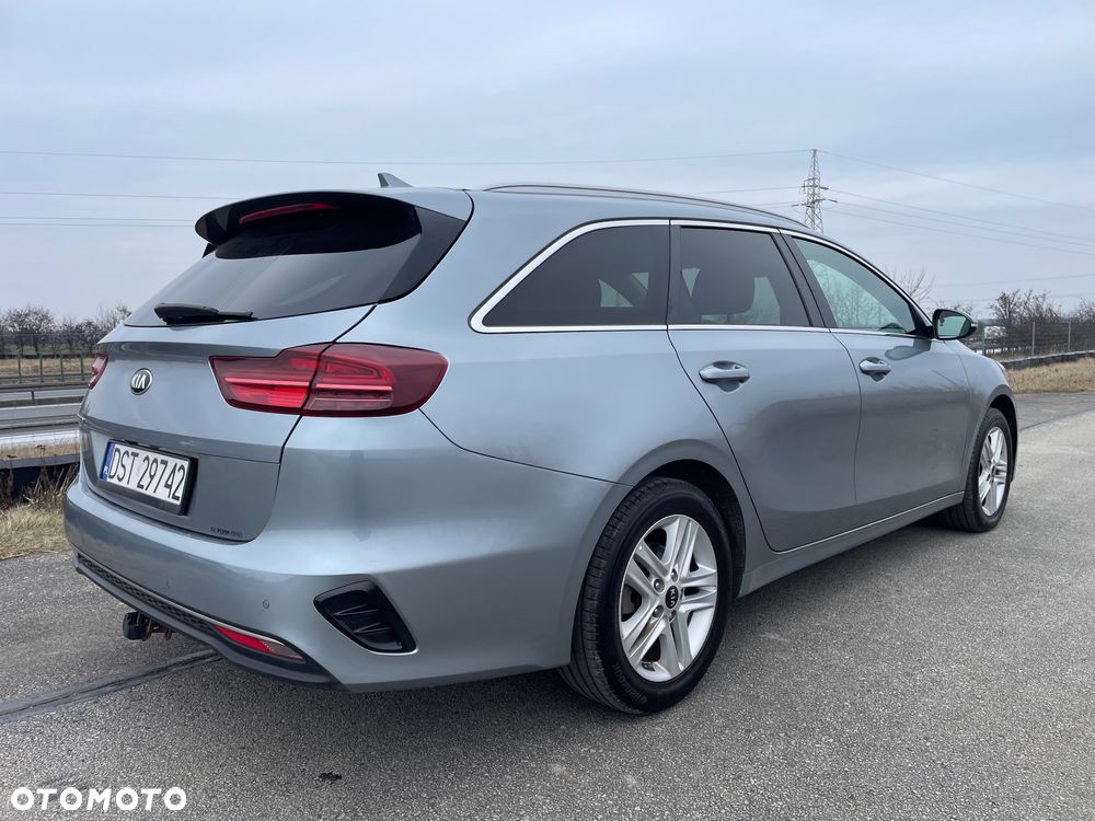 Kia Ceed 1.6 CRDi 136 DCT ISG Spirit - 13