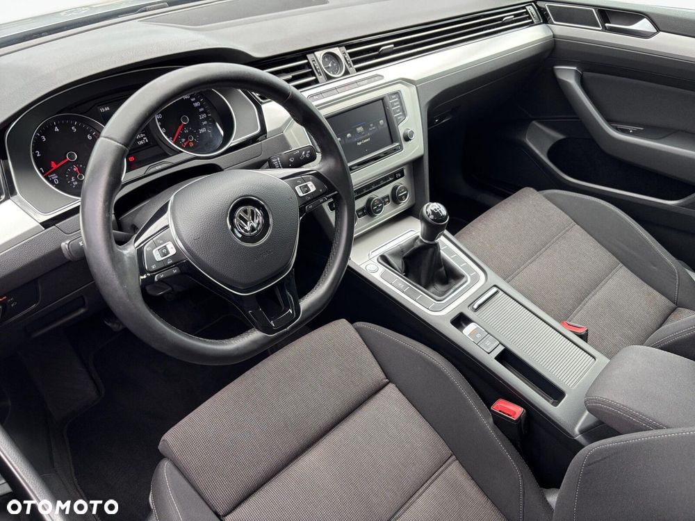 Volkswagen Passat 1.4 TSI BMT ACT Comfortline - 13
