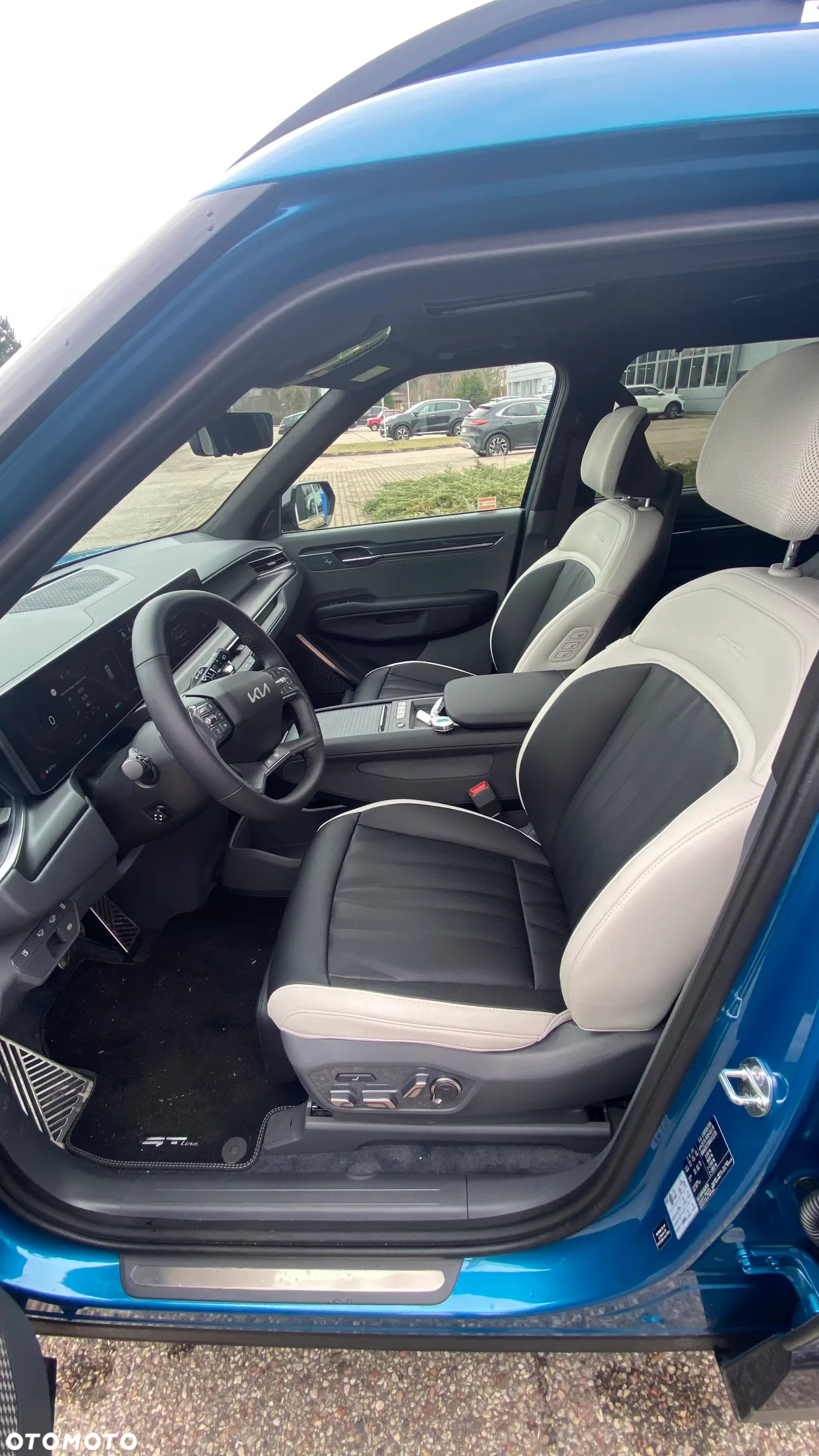 Kia EV9 99.8kWh GT-Line AWD - 13