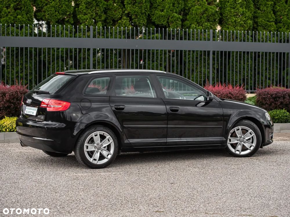 Audi A3 Sportback 2.0 TDI DPF quattro Ambition - 14