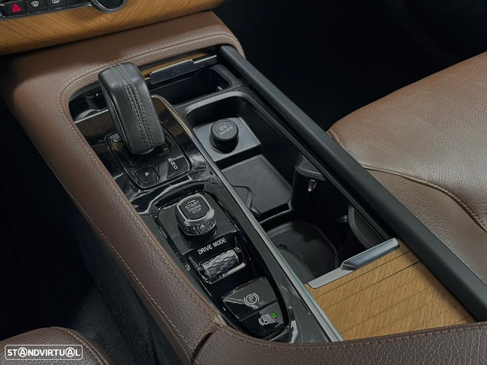 Volvo XC 90 2.0 T8 PHEV Inscription Expression AWD - 25