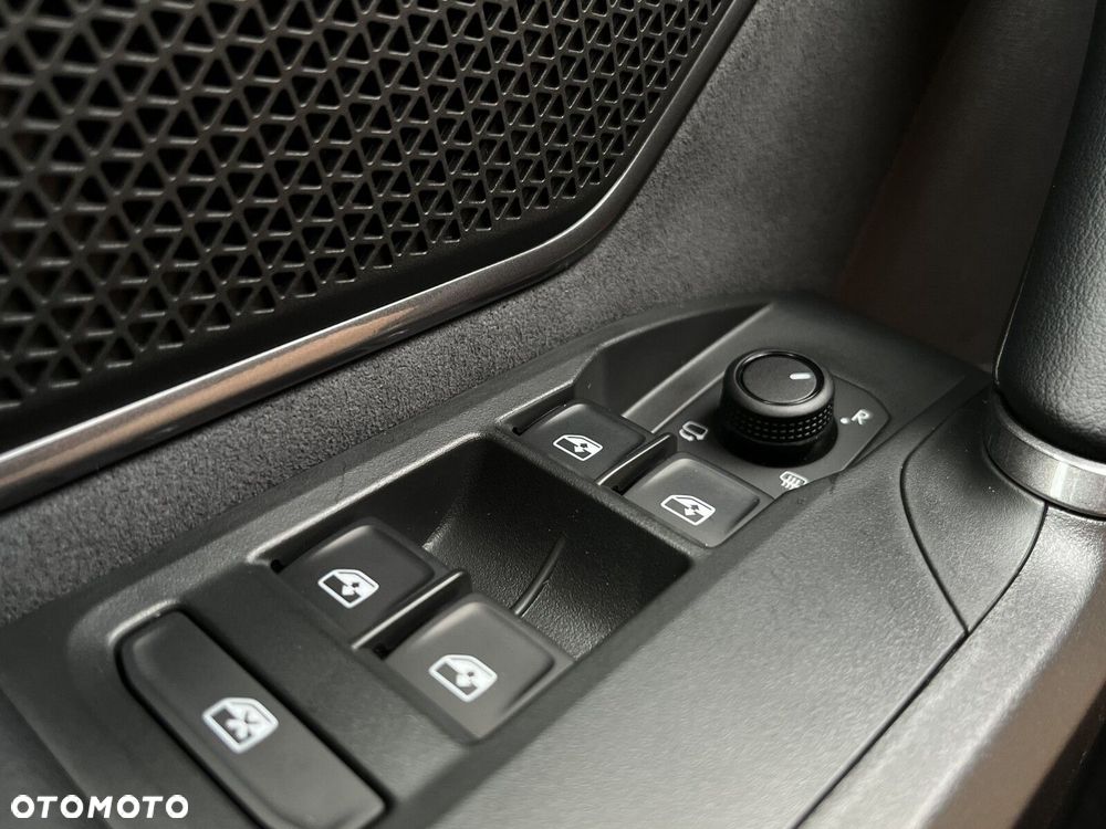 Cupra Leon 1.5 eTSI DSG - 31