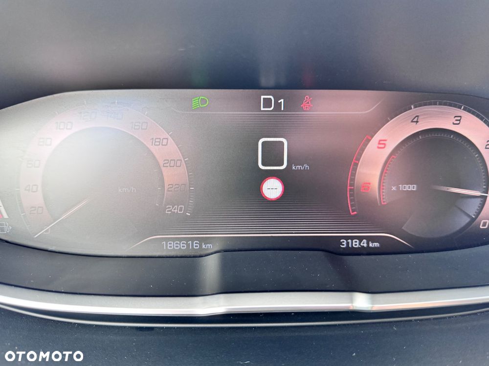 Peugeot 3008 BlueHDi 180 Stop & Start EAT8 GT - 13