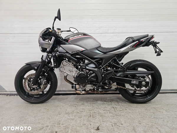 Suzuki SV