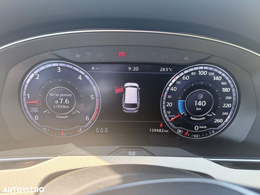Volkswagen Passat - 13