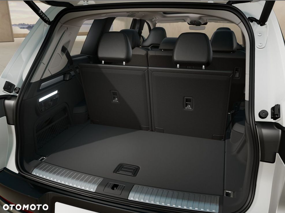 Audi Q9 - 6