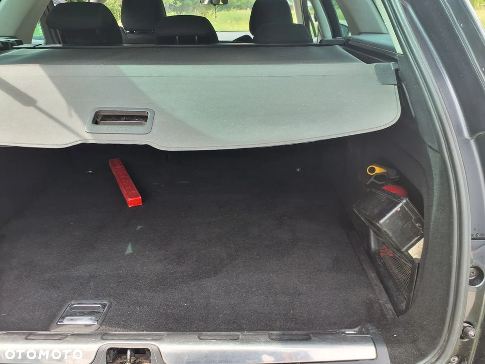 Citroën C5 1.6 HDi Attraction - 17