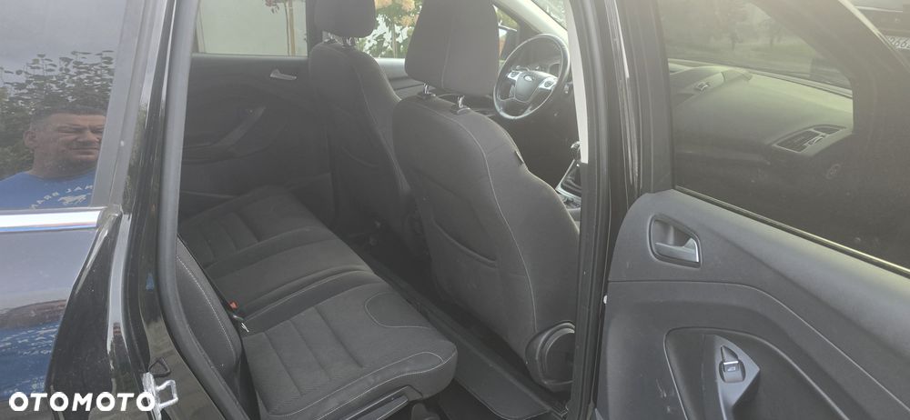Ford Kuga 1.5 EcoBoost 2x4 SYNC - 14