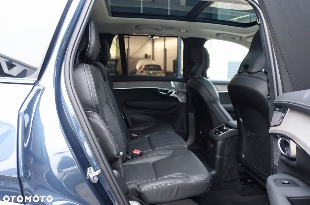 Volvo XC 90 T8 AWD Ultra Dark - 12