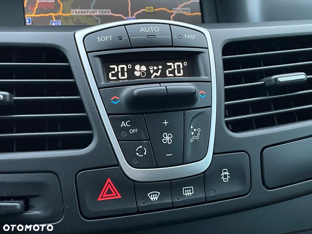 Renault Laguna 2.0 DCi Expression - 29