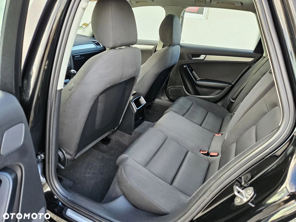 Audi A4 Avant 2.0 TDI - 13