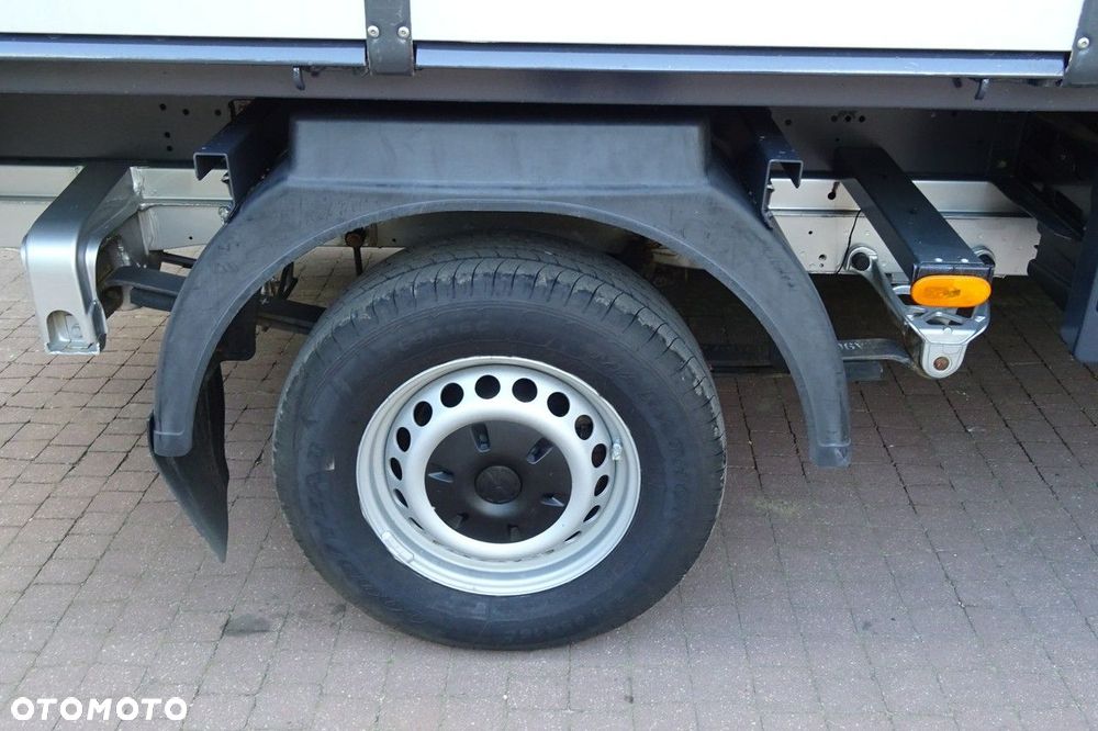 Volkswagen CRAFTER 2.0TDI 163KM 3 stronna wywrotka aluminiowa, 3 osobowa - 33