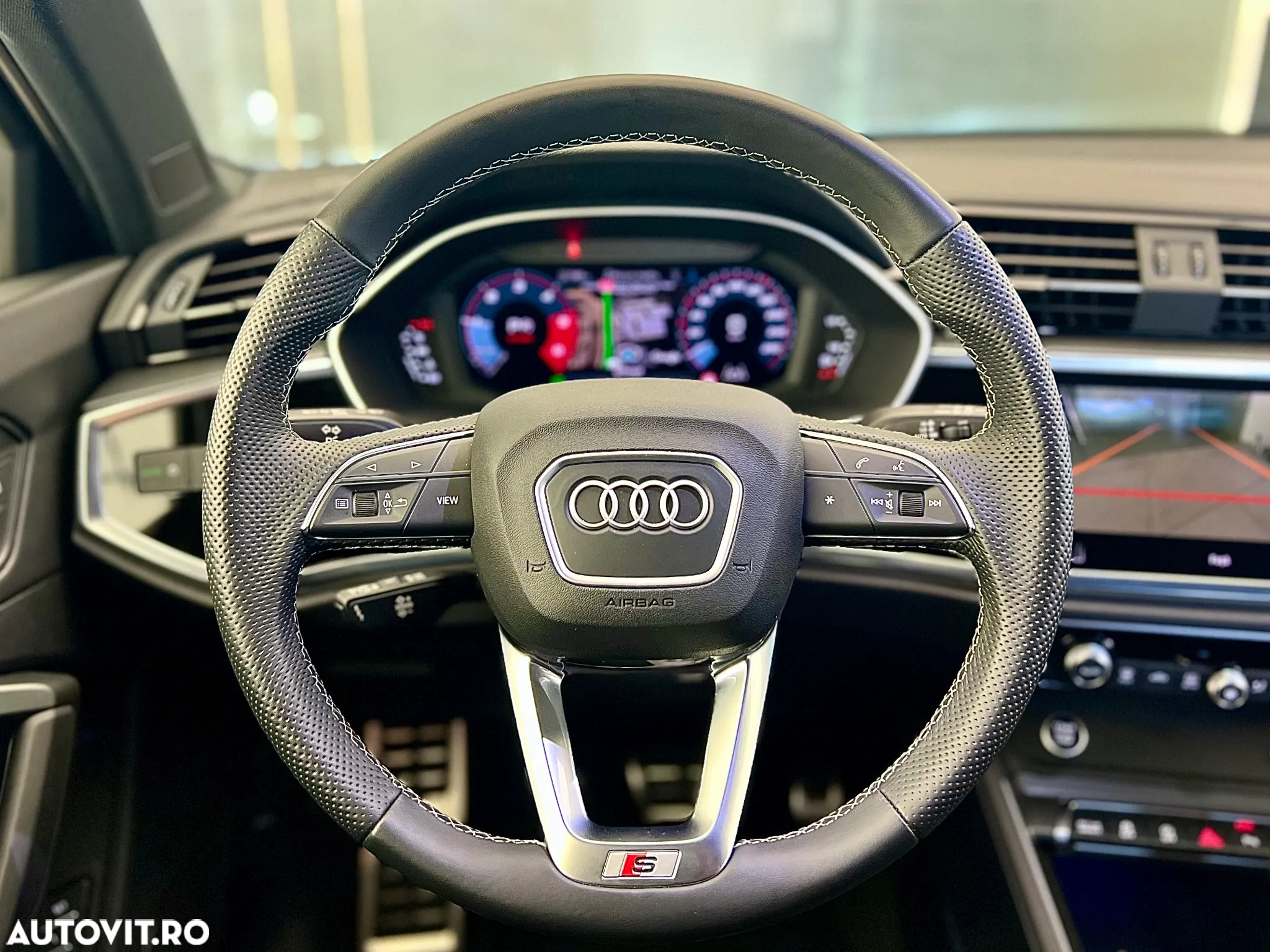 Audi Q3 2.0 40 TDI quattro S tronic S Line - 15