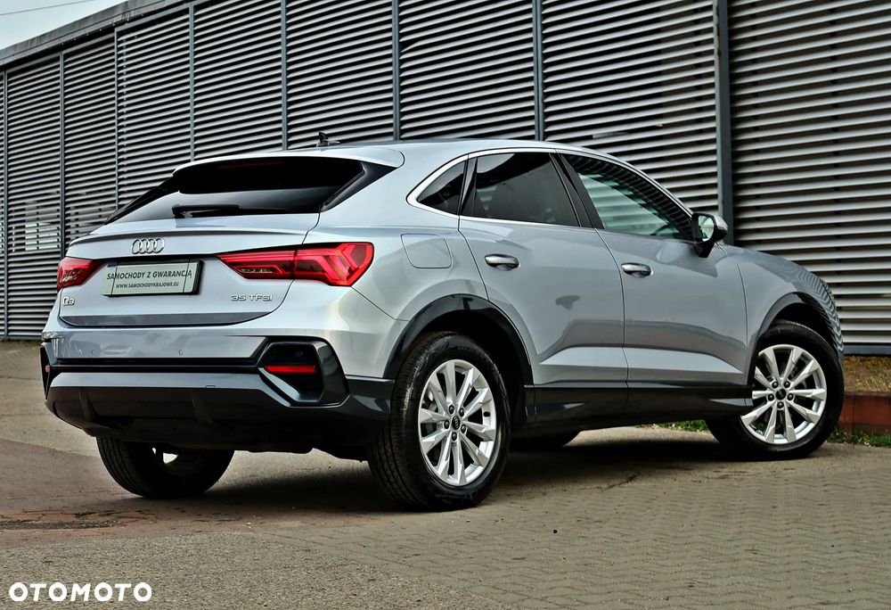 Audi Q3 Sportback - 9
