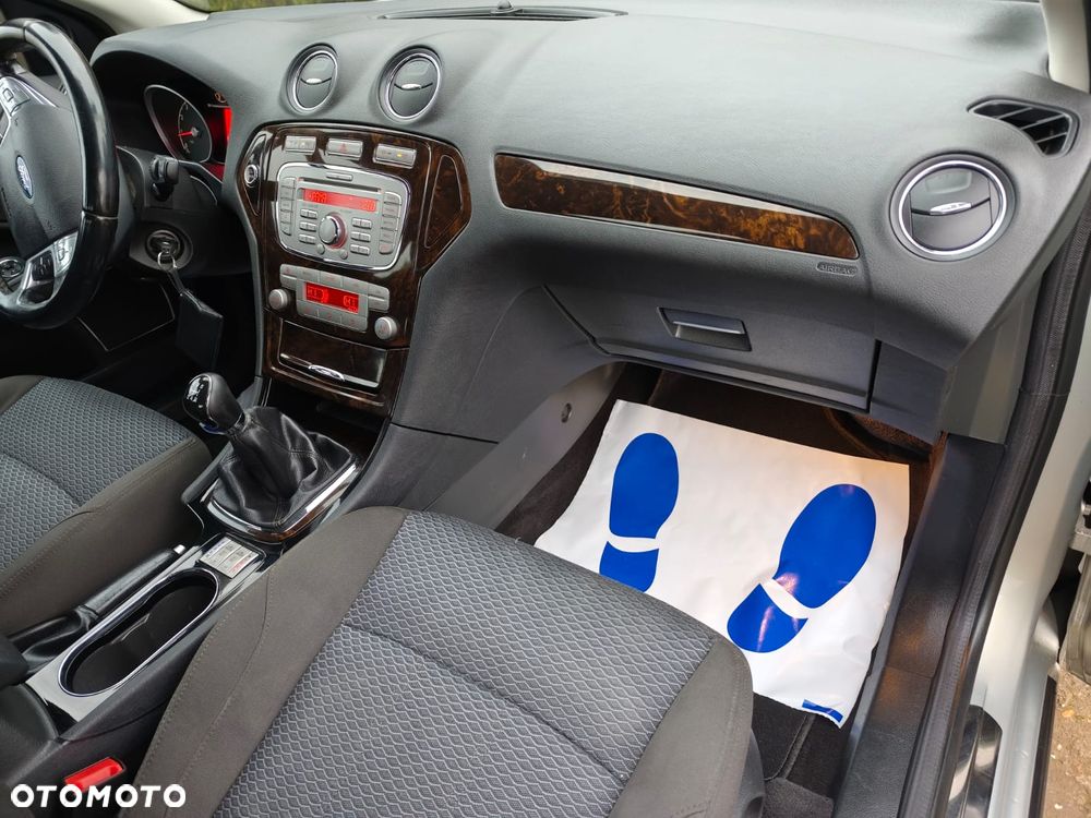 Ford Mondeo 2.0 Viva Titanium - 13